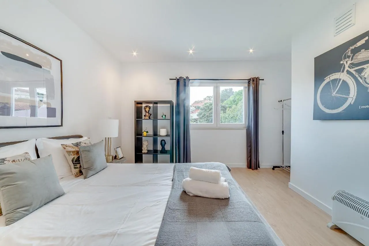 Cruzeiro Deluxe Apartments Lisbon